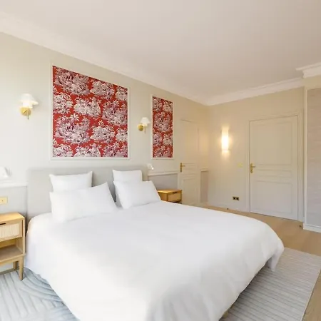 Luxury Sea View 3br-2ba With Services In