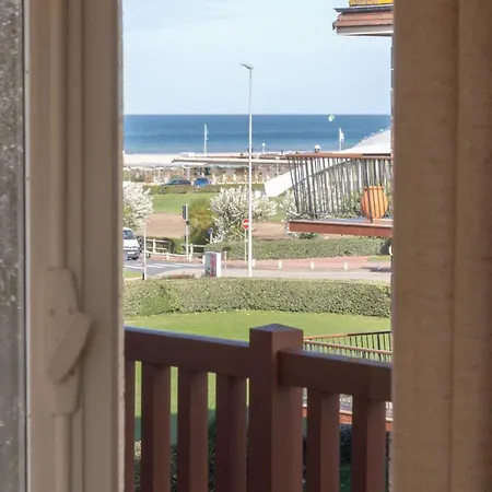 Apartment Luxury Sea View 3br-2ba With Services In