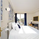 Luxury Sea View 3br-2ba With Services In *